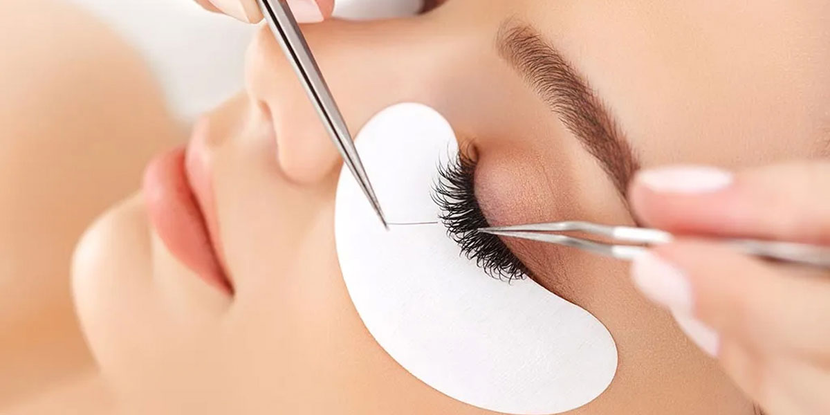 Lash Extension Treatment in Baner